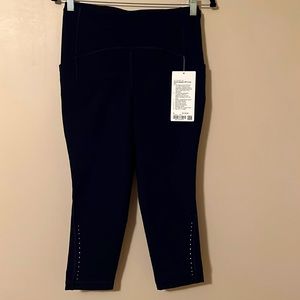 Swift Speed HR Crop 21 inch- Navy Blue